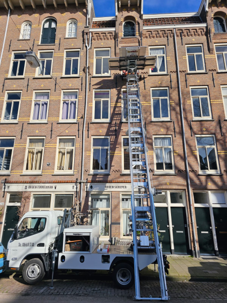 removal-lift-amsterdam-weekend